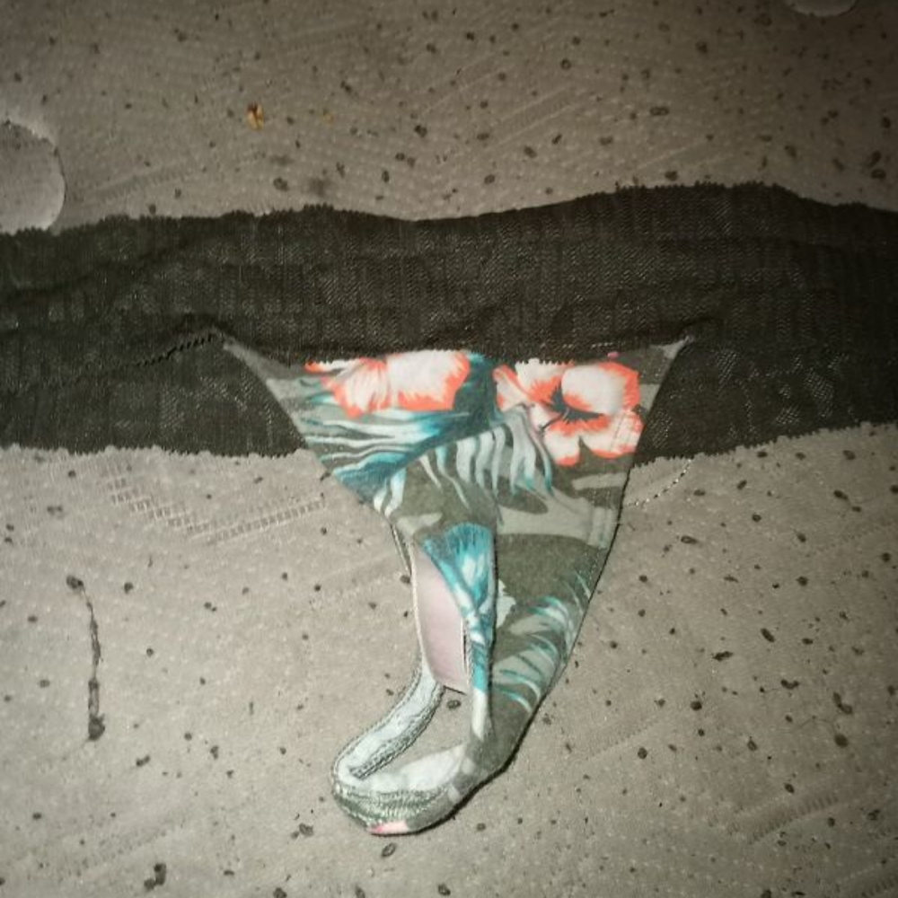 Panties - Picture 9 of 16